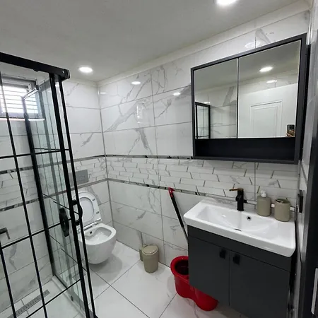 Blue House Apartment